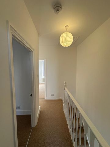 3 Bed Terraced House, Mayhill Road, SE7 - Photo 4