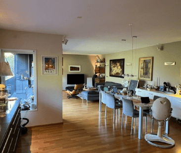 Zentral gelegene 5.5-Zimmer-Wohnung in Baden mit schöner Aussicht - Photo 2
