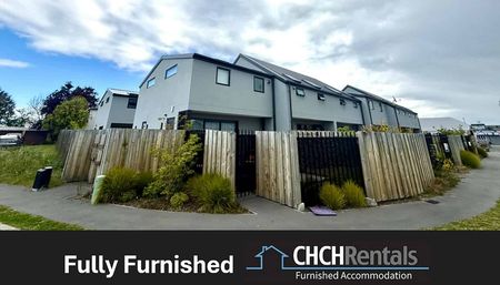 FULLY FURNISHED IMMACULATE MODERN TOWNHOUSE IN QUIET CULDESAC - Photo 5