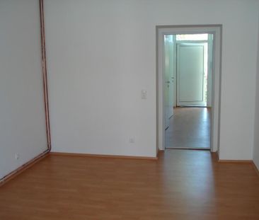 Gries – 80 m² – 3 Zimmer Wohnung – neue Einbauküche – WG fähig – wo... - Photo 1