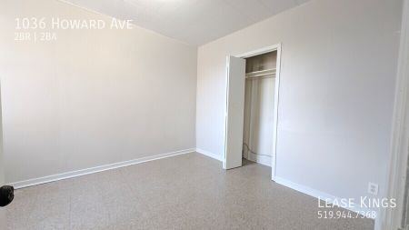 Spacious 2 Bed + Den, 1.5 Bath Townhouse in Downtown Windsor - FIRST MONTH'S RENT FREE - Photo 2