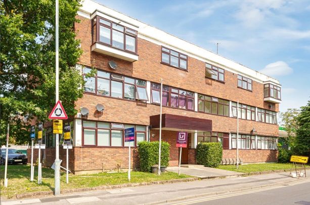 2 Bedroom Flat/Apartment to rent - Photo 1