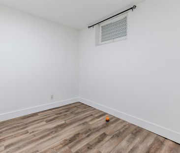 For Lease - 20 Castleton Avenue Unit# Lower, Toronto, Ontario - Photo 5