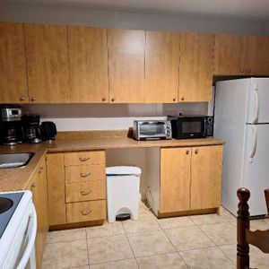 Grand 4 et demi chauffer eau chaude wifi - Photo 2