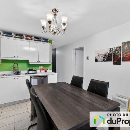 301, Corbin, Ste-Rose à louer - Photo 1