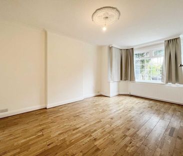 4 bedroom detached house to rent - Photo 1