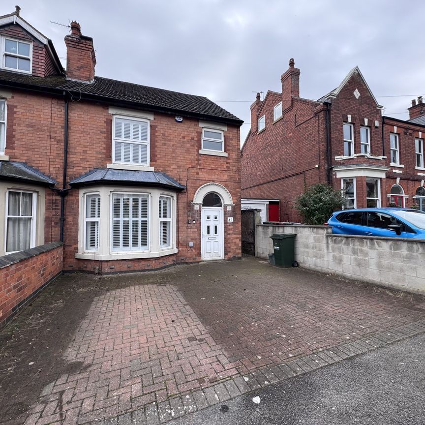 Orlando Drive, Carlton, NG4, Nottingham - Photo 1