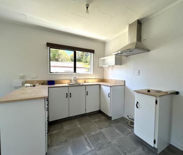 Warm & Sunny 2 Bedroom Home - ready soon! - Photo 1