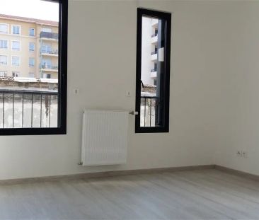 Location appartement 2 pièces - 43m² à Lyon 7e arrondissement (69007) - Photo 4