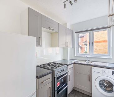 1 bedroom end of terrace house to rent - Photo 2