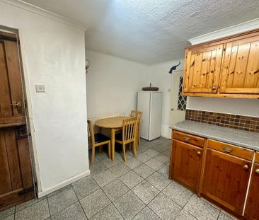 2 bedroom detached house to rent - Photo 3