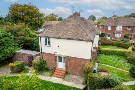 3 bedroom maisonette to rent - Photo 3