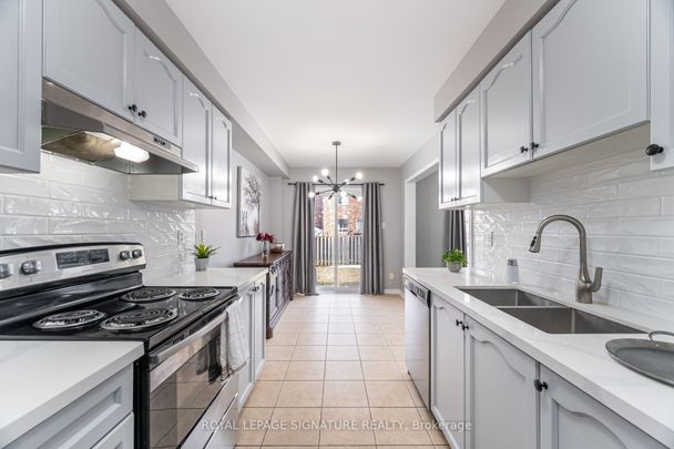 For Lease - 3990 Skyview Street, Mississauga, Ontario - Photo 1