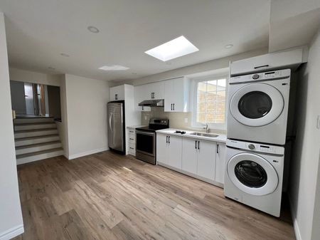 For Lease - 87 Dunmail Drive Unit# UPPER, Toronto, Ontario - Photo 2