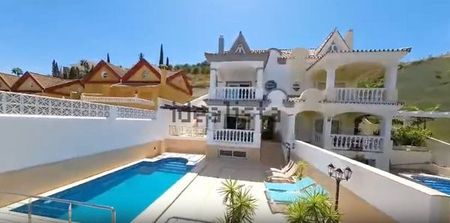 Alquiler de casa o chalet independiente en Calle Camelia - Photo 5