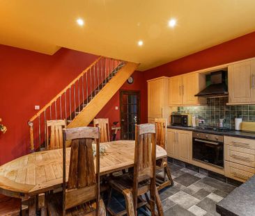 2 bedroom terraced house to rent - Photo 3