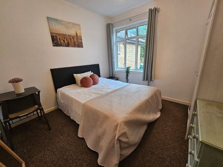 5 Bed Flat, Ealing, W5 - Photo 5