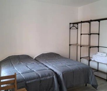 L'Hospitalet De Llobregat - Photo 2