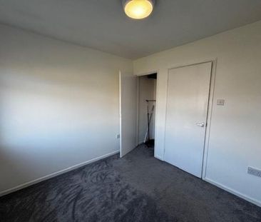 3 bedroom bungalow to rent - Photo 6