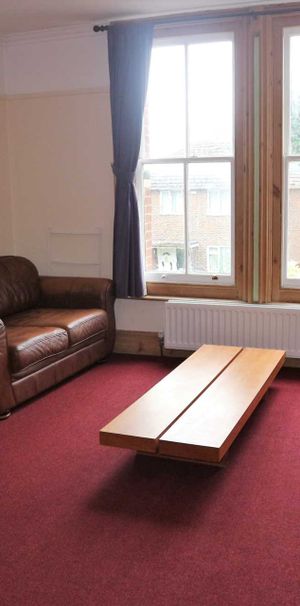 Ethelbert Road, Canterbury - Photo 1