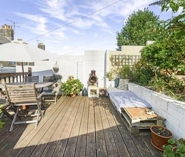 2 bedroom terraced house to rent - Photo 5