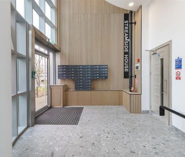 1 bedroom flat to rent - Photo 6