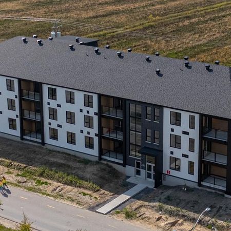 3½ , 4½ et 5½ Neufs à louer - à partir de 1450$/mois , Saint-Charles Borromée - Photo 4