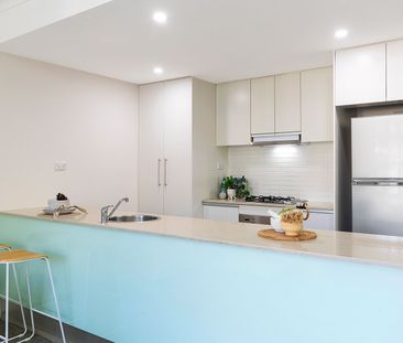 Modern Apartment In A Convenient Location - Photo 3