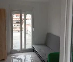 Studio/Γκαρσονιέρα για ενοικίαση Κάτω Αναγέννηση (Νεάπολη) - Photo 6