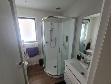 Cosy & Modern 2 bedroom - Photo 5