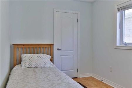 For Lease - 166 Chayna Crescent, Vaughan, Ontario - Photo 5