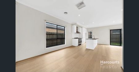 Spacious 4-Bedroom Home in Wollert - Photo 2