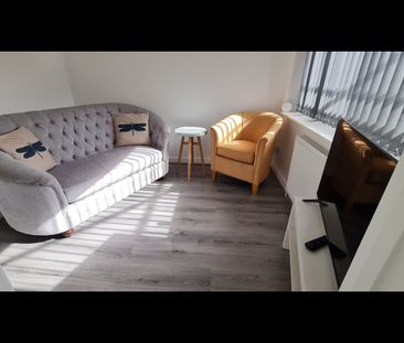 Room in a Shared House, Air Balloon Road, BS5 - Photo 2