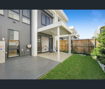 25 Birch Avenue, Mount Annan, NSW 2567 - Photo 4