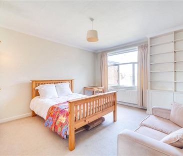 3 bedroom apartment to rent - Photo 2