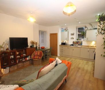 1 bedroom flat to rent - Photo 6