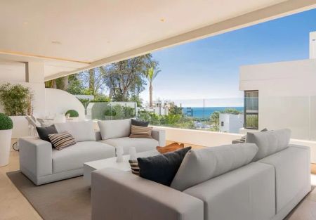 Alquiler de dúplex en Calle Cañete - Photo 2