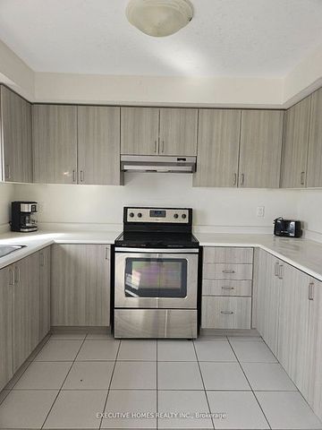 For Lease - 2474 Bromus Path, Oshawa, Ontario - Photo 5