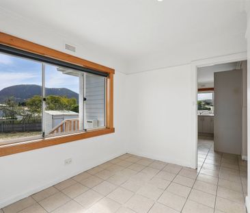 Tidy Family home in a great location - Photo 1