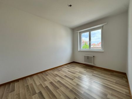 "grosszügige, helle 3.0-Zimmer-Wohnung" - Photo 3