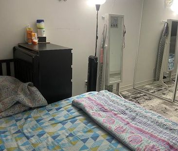 For Lease - 135 Hillcrest Avenue Unit# 502, Mississauga, Ontario - Photo 1