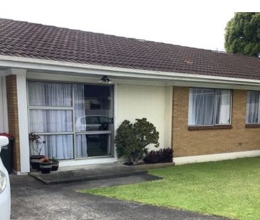 Wonderful retreat at Waterview Rd West - Photo 1