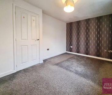 2 bedroom semi-detached house to rent - Photo 4