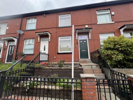 2 bedroom terraced house to rent - Photo 2