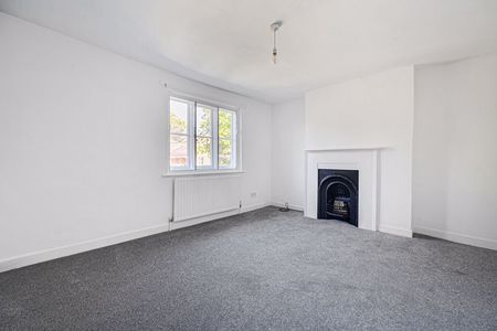 Meadrow, Godalming - 2 bedrooms Property for lettings - Seymours - Photo 5
