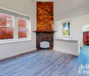 3 Bed, 1 Bath - Photo 3