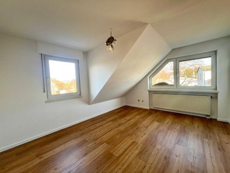Modernisierte Maisonettewohnung mit drei Zimmern und zwei Bädern in Remagen-Kripp - Foto 2