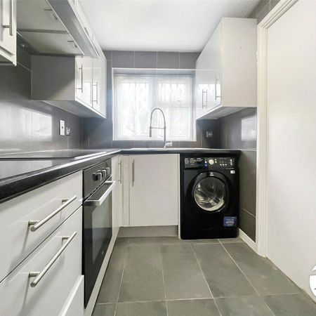 1 bedroom maisonette to rent - Photo 3