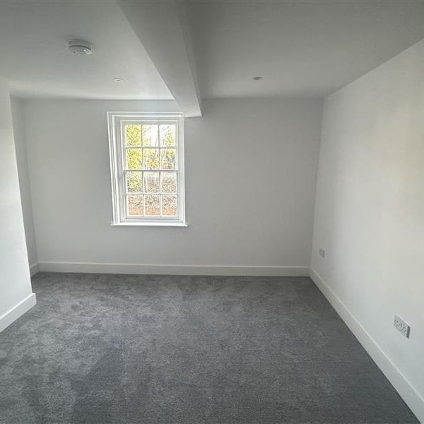 2 bedroom house to rent - Photo 1