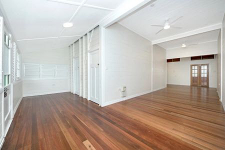 26 Plant Street, West End. - Photo 3